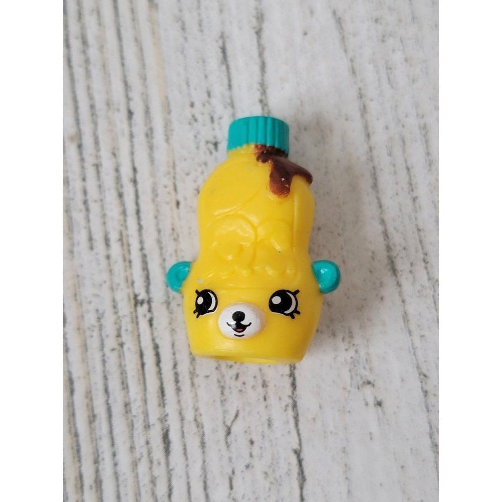 Moose bear face mini syrup bottle toy figure accessory‎